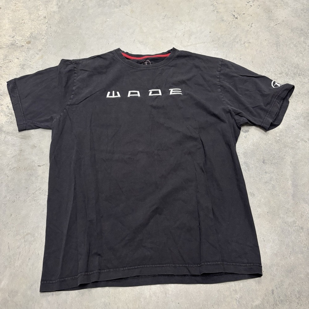 Vintage Dwayne Wade #3 Converse‎ Tshirt Black Men's Size XL
